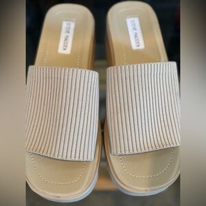 Steve Madden Balanced Slide Sandal